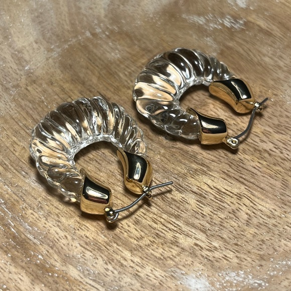Christian Siriano Glass Gold Tone Drop Earrings - Picture 7 of 16